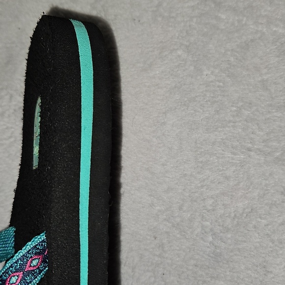 Teva Womens Olowahu Flip-Flop Black Teal Magenta Mush EVA Lightweight Vegan Sole - Picture 8 of 10